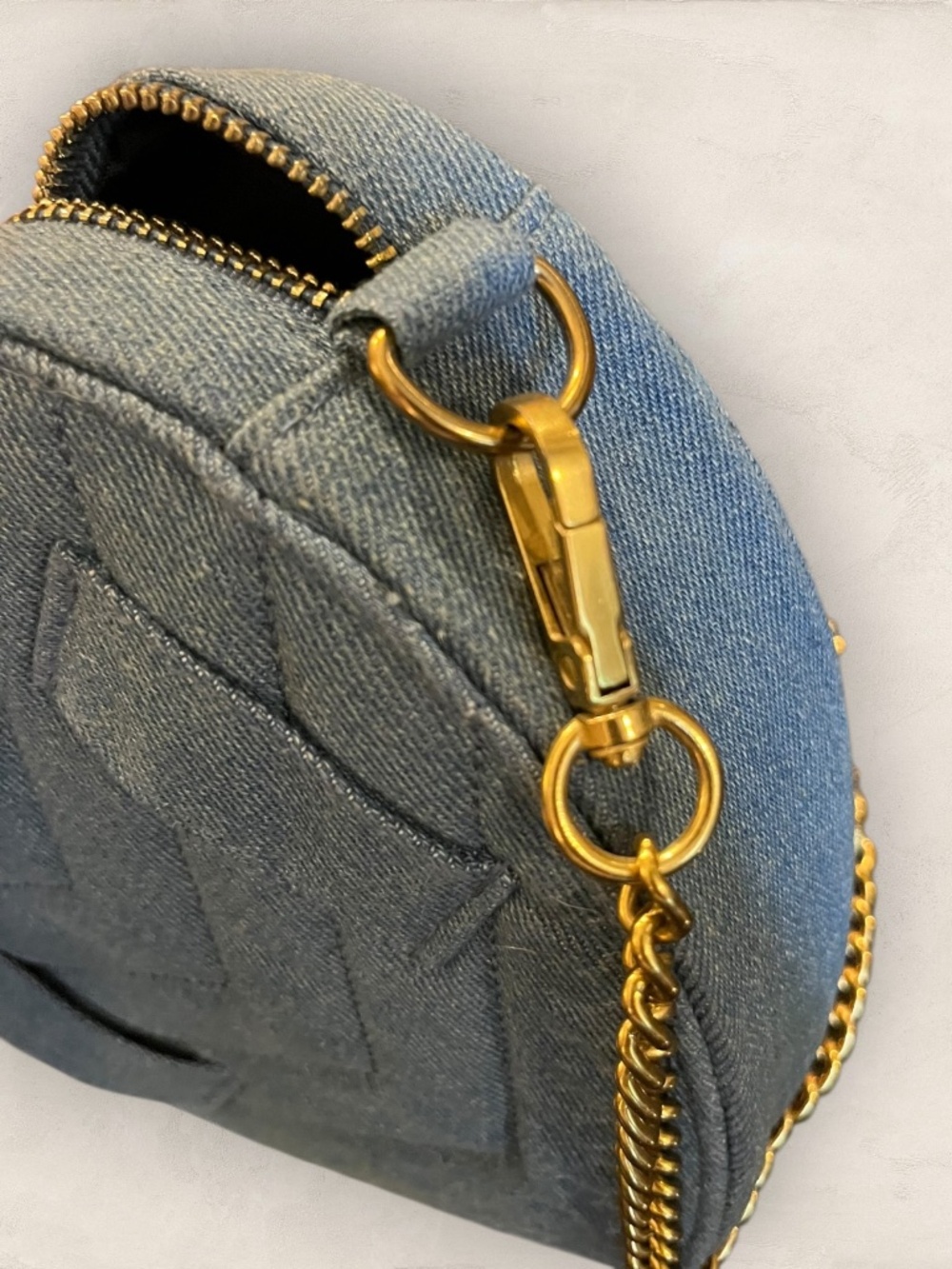 Heart Shaped Denim Crossbody Bag Quilted Blue w Chain & Extra Straps - Picture 6 of 13